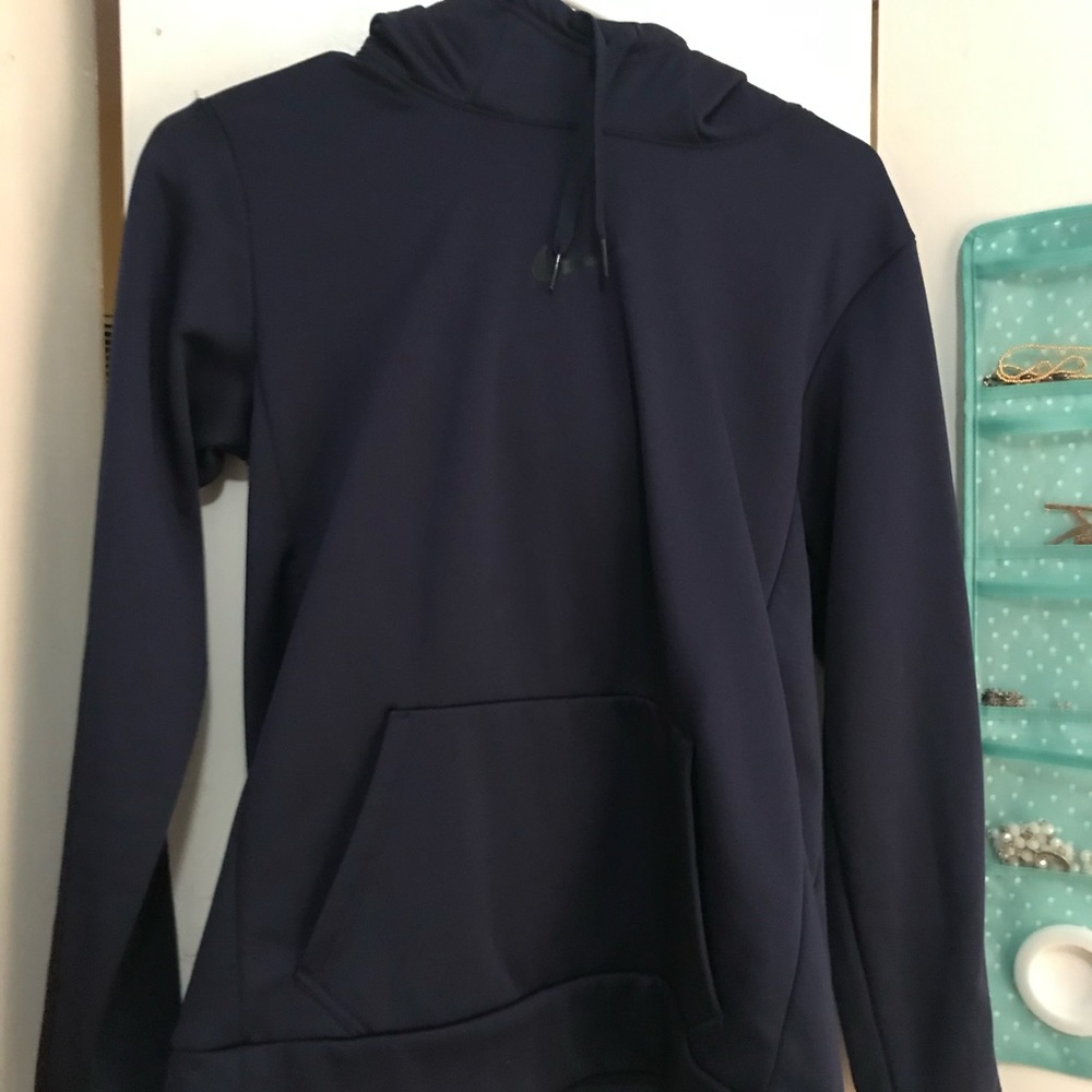 Navy blue nike sweatshirt